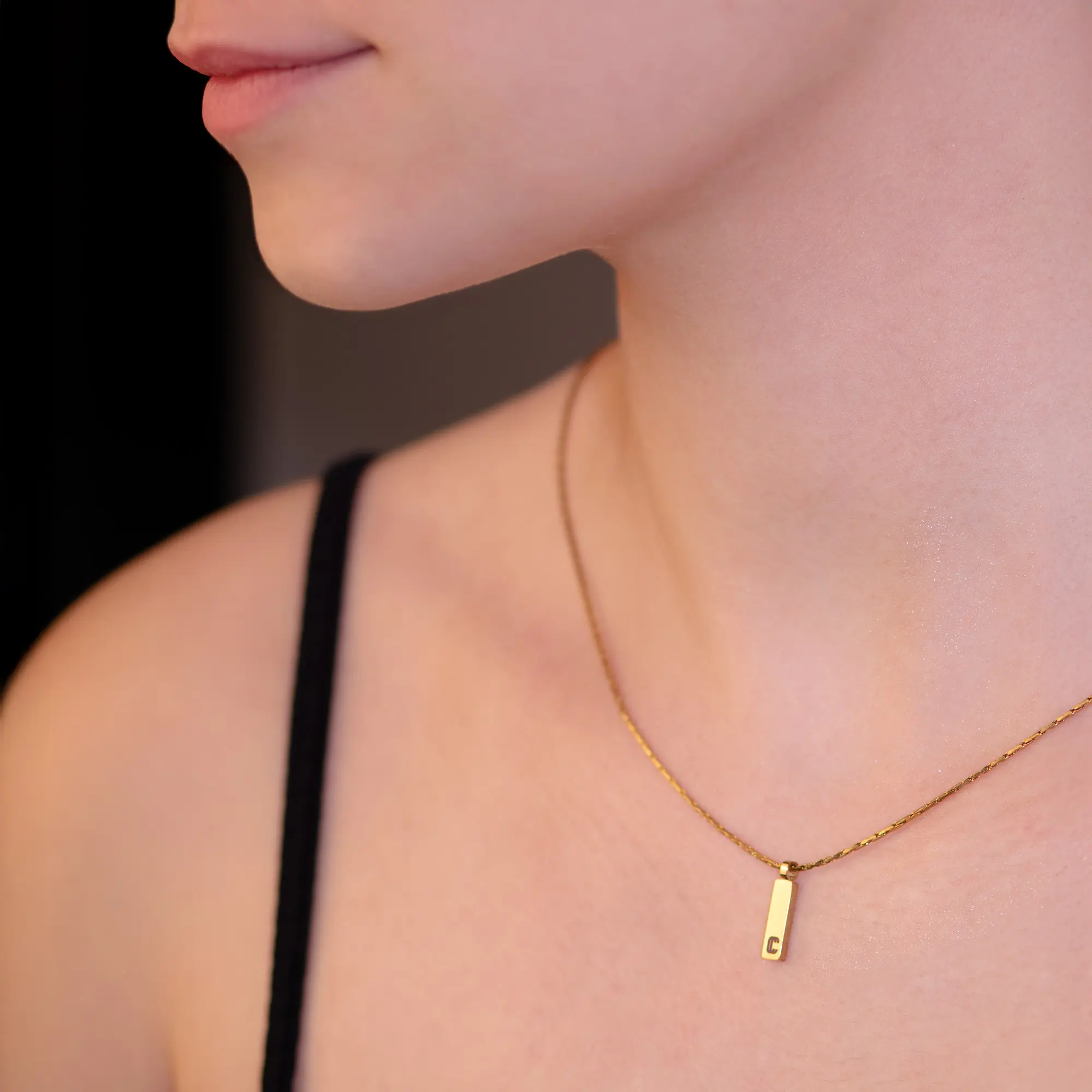 Pendentif forma, maille forçat limée, doré – Image 4